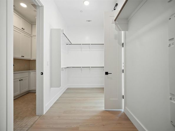 10105 Cressida Bend, Austin TX 78730