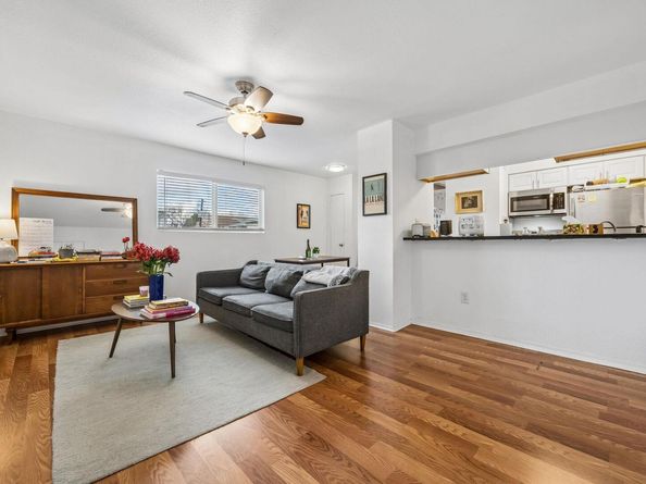 2207 Leon ST 307, Austin TX 78705