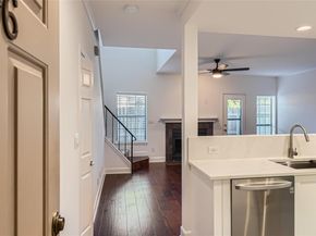 1704 West Ave 106, Austin TX 78701