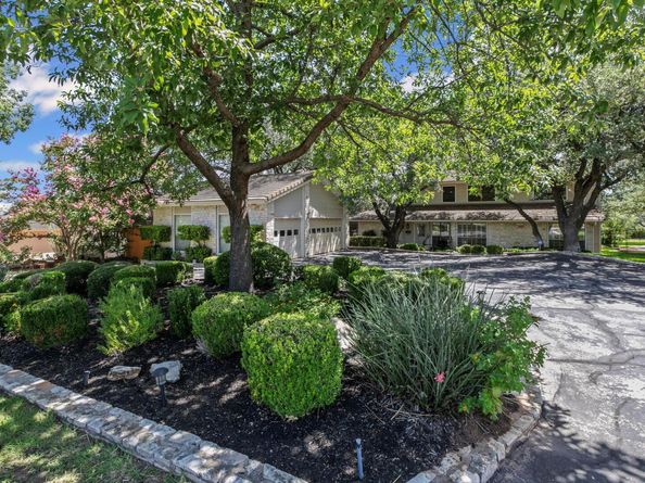 415 Dasher DR, Lakeway TX 78734