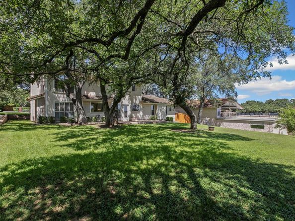 415 Dasher DR, Lakeway TX 78734