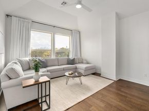 7925 Tusman DR, Austin TX 78735