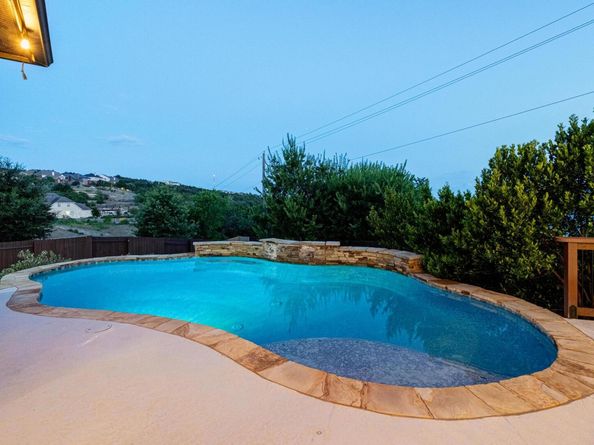 7925 Tusman DR, Austin TX 78735