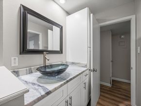 1240 Barton Hills DR 105, Austin TX 78704