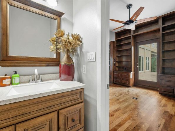 5801 Cannonade CT, Austin TX 78746