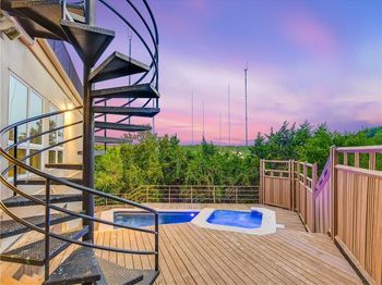 5801 Cannonade CT