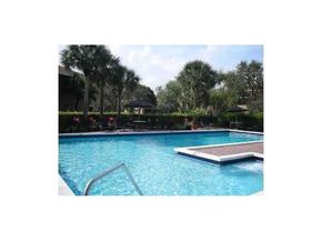 2445 SW 18th Terrace 205, Fort Lauderdale FL 33315