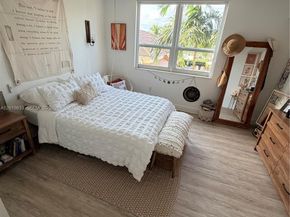 3232 SW 22nd Terrace 910, Miami FL 33145