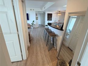 3232 SW 22nd Terrace 910, Miami FL 33145