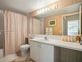 19555 E Country Club Drive 8502, Aventura FL 33180