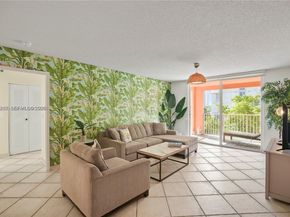 19555 E Country Club Drive 8502, Aventura FL 33180