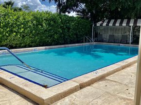 4501 Fountains Drive S 106, Lake Worth FL 33467