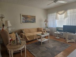 820 SW 11 Street 4B, Hallandale Beach FL 33009