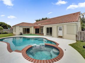 8860 Southern Orchard Road S, Davie FL 33328