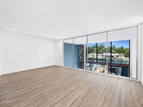 323 Hendricks Isle, Fort Lauderdale FL 33301