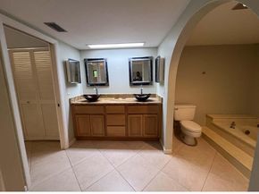 1639 Embassy Drive, West Palm Beach FL 33401