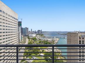 325 S Biscayne Boulevard 4022, Miami FL 33131