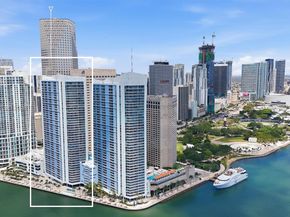 325 S Biscayne Boulevard 4022, Miami FL 33131