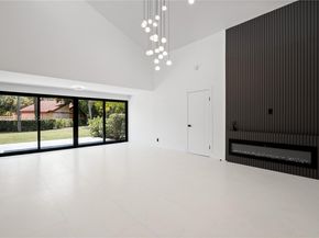 1543 SW 1st Avenue, Boca Raton FL 33432