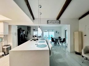 11371 NW 32nd Manor, Sunrise FL 33323