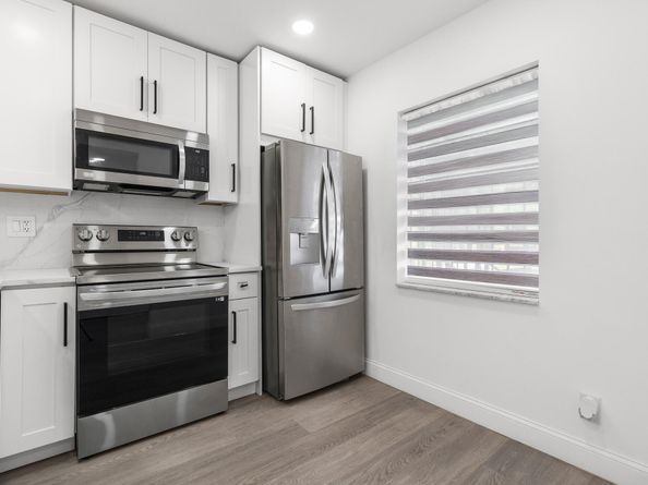 5 Abbey Lane 207, Delray Beach FL 33446