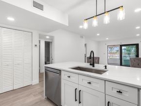 5 Abbey Lane 207, Delray Beach FL 33446