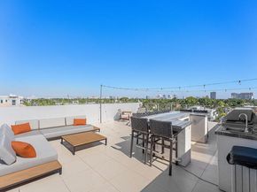 41 Isle Of Venice Drive Ph 502, Fort Lauderdale FL 33301
