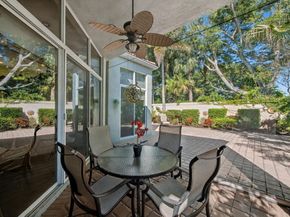 207 Sunset Bay Court, Palm Beach Gardens FL 33418