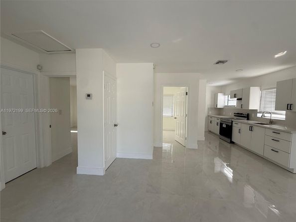 Undisclosed Address #A11972199, Hallandale Beach FL 33009