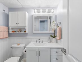 3201 NE 8th Street 405, Pompano Beach FL 33062