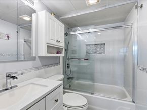 3201 NE 8th Street 405, Pompano Beach FL 33062