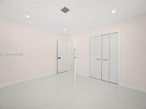 21 SE 7th Street, Pompano Beach FL 33060
