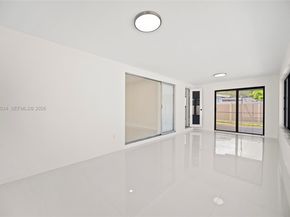 21 SE 7th Street, Pompano Beach FL 33060