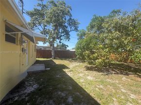1311 N 69th Avenue, Hollywood FL 33024
