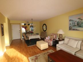4001 Hillcrest Drive 510, Hollywood FL 33021
