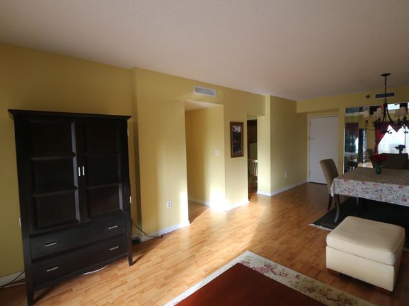 4001 Hillcrest Drive 510, Hollywood FL 33021