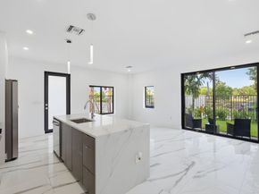 1548 NW 1st Avenue, Pompano Beach FL 33060