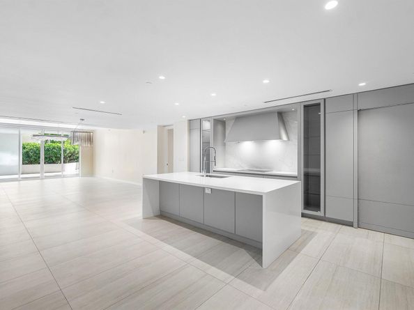 200 SE Mizner Boulevard 209, Boca Raton FL 33432