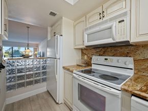 140 NE 28th Avenue 406, Pompano Beach FL 33062