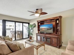 330 SE 20 Ave 514, Deerfield Beach FL 33441