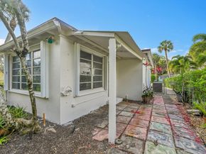 1436 SW 16th Ter, Fort Lauderdale FL 33312