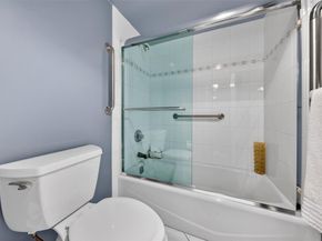 808 Cypress Blvd 203, Pompano Beach FL 33069