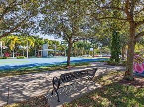 808 Cypress Blvd 203, Pompano Beach FL 33069