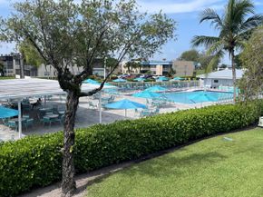 568 Burgundy L, Delray Beach FL 33484