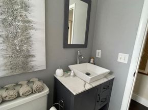 568 Burgundy L, Delray Beach FL 33484