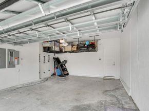 10595 S Lago Vista Cir, Parkland FL 33076