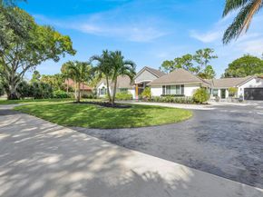 13825 Greentree Trail, Wellington FL 33414