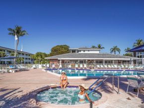 5203 NE 24th Terrace B207, Fort Lauderdale FL 33308