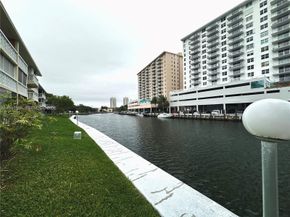 450 Paradise Isle Boulevard 102, Hallandale Beach FL 33009