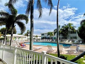 1821 NE 62nd Street 411, Fort Lauderdale FL 33308